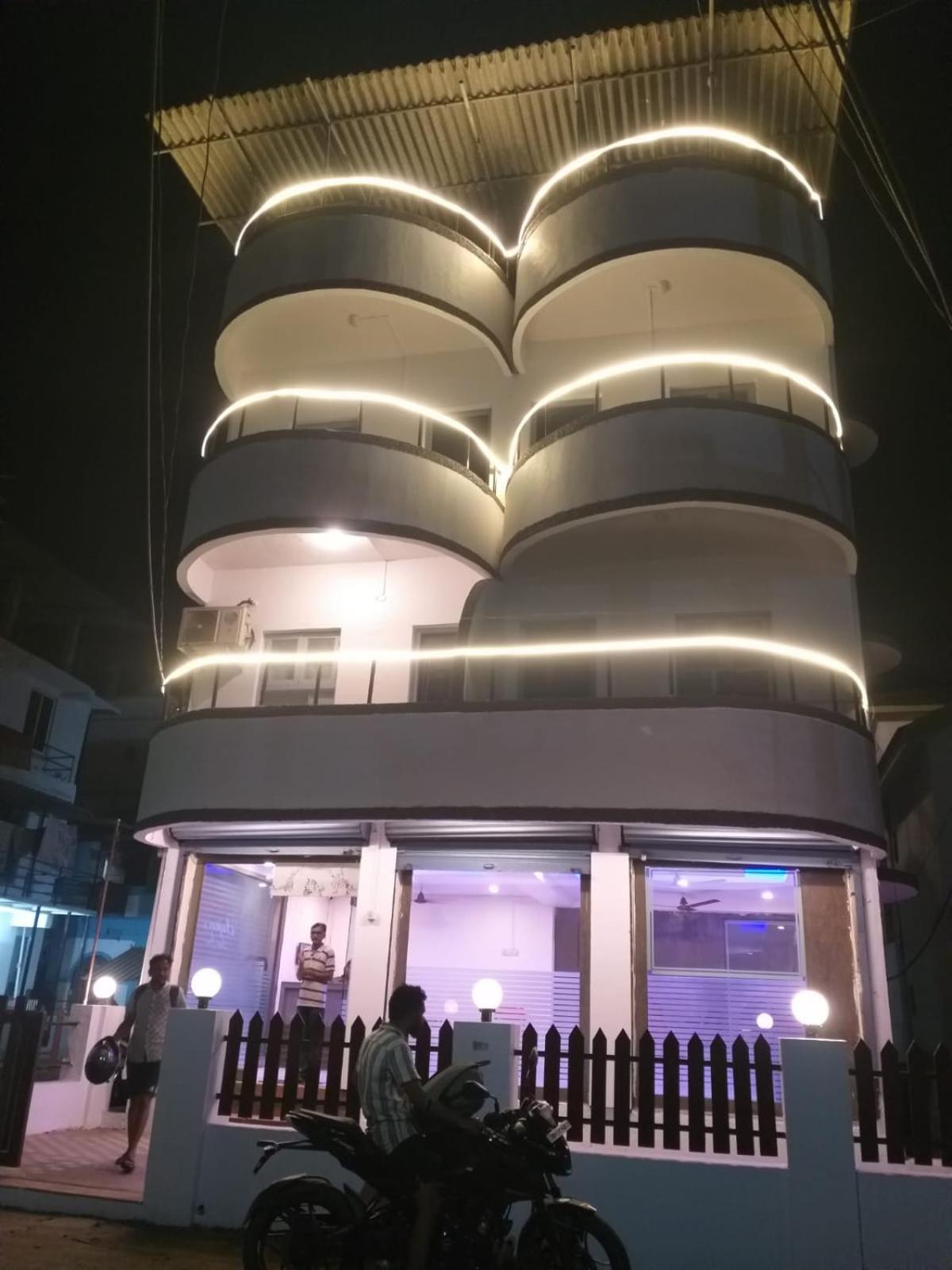 Ocean Front Hotel Murud  Exterior photo